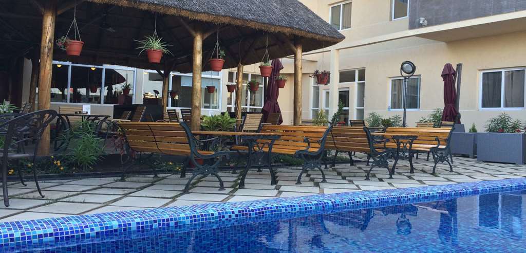 Tulip Inn Juba Restaurang bild
